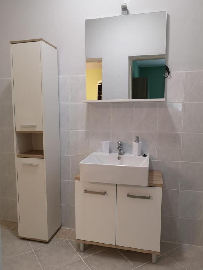 Apartmani Ljuba Rogoznica  Exteriör bild