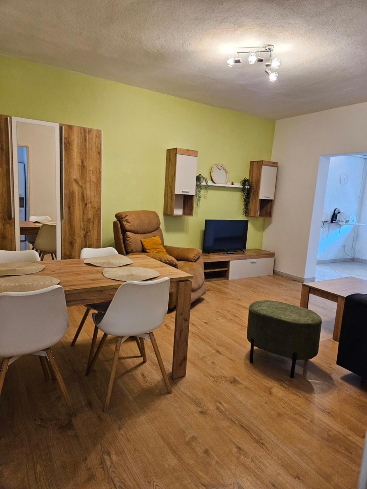 Apartmani Ljuba Rogoznica  Exteriör bild